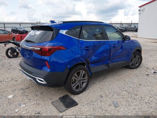 2022 KIA SELTOS S 4