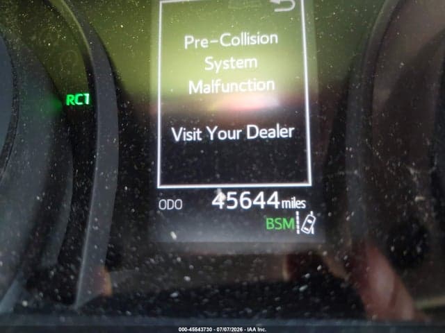 2018 TOYOTA CAMRY SE 15