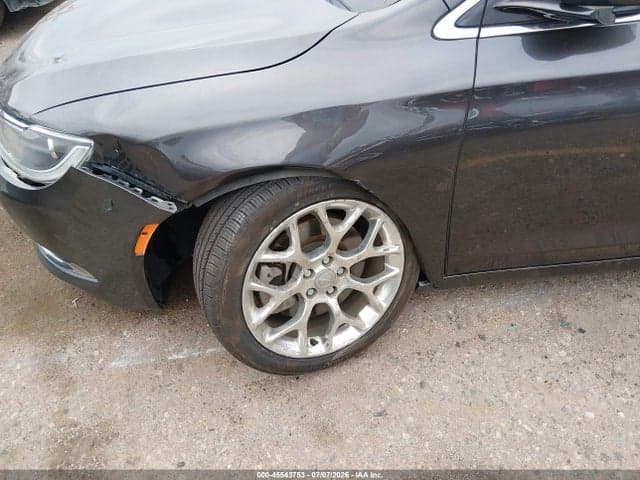 2016 CHRYSLER 200 C 6