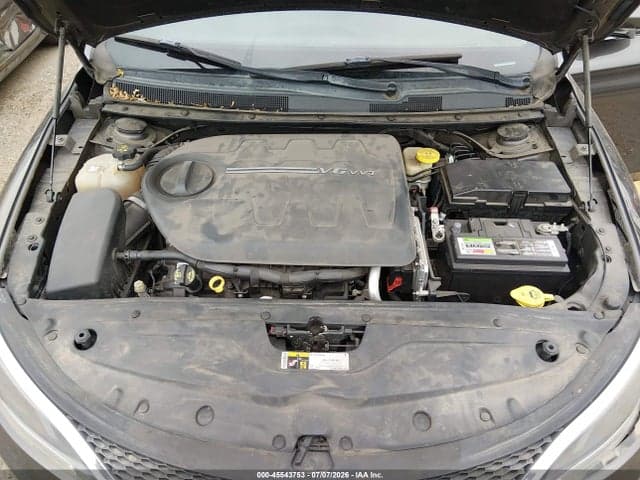 2016 CHRYSLER 200 C 10