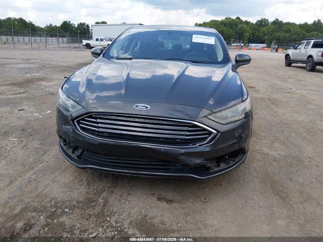 2017 FORD FUSION SE 12