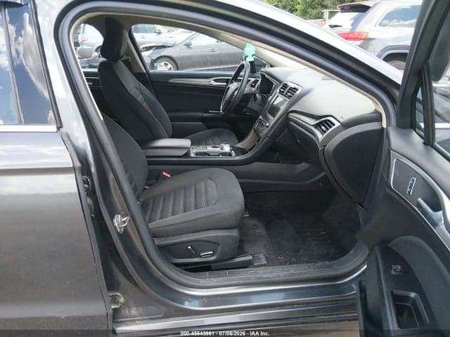 2017 FORD FUSION SE 5