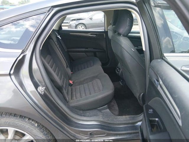 2017 FORD FUSION SE 8