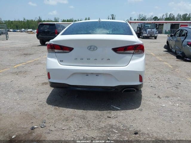 2018 HYUNDAI SONATA SE 16