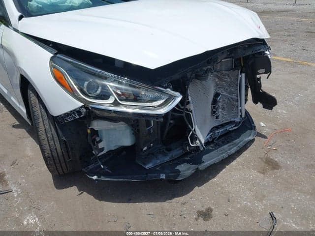 2018 HYUNDAI SONATA SE 6