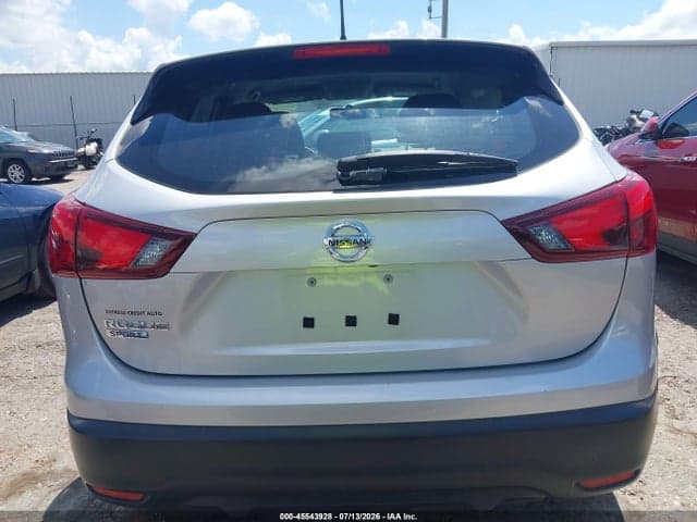 2018 NISSAN ROGUE SPORT S 16