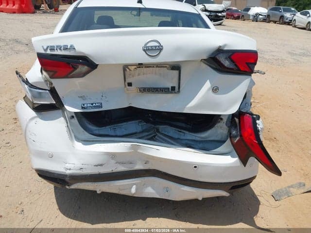2024 NISSAN VERSA 1.6 S 6