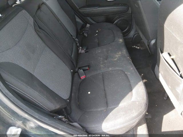 2017 KIA SOUL + 8