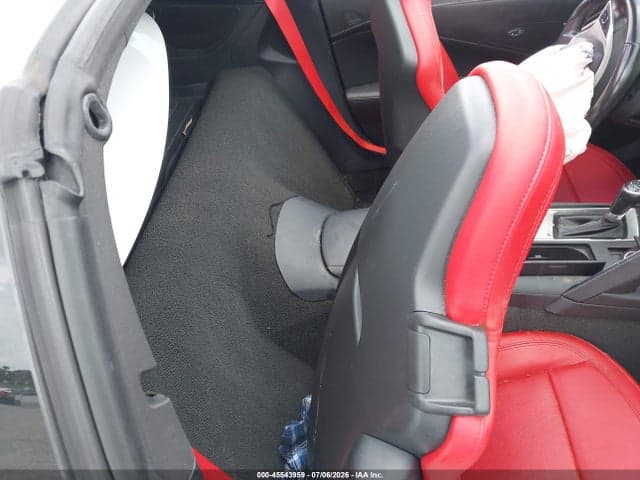 2017 CHEVROLET CORVETTE STINGRAY 8