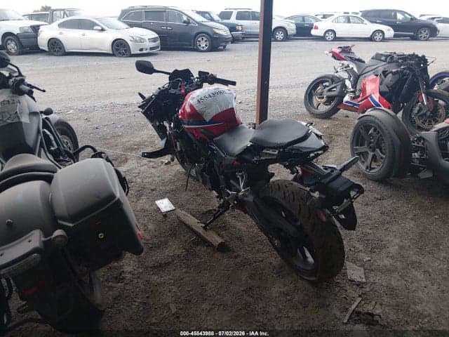 2025 HONDA CBR500 RA 3