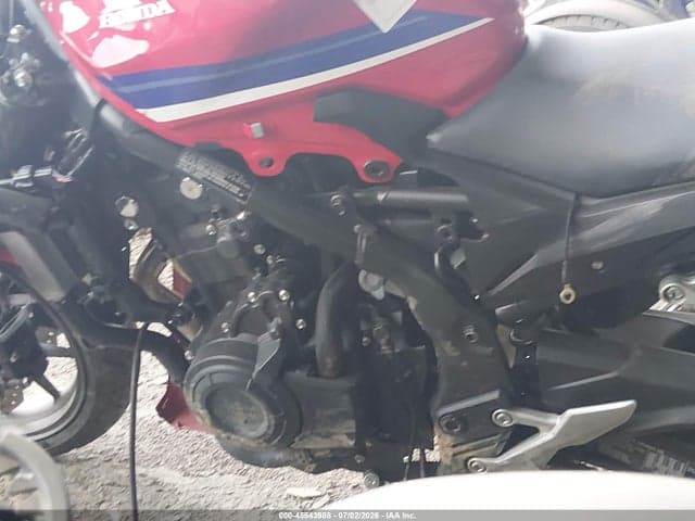 2025 HONDA CBR500 RA 9