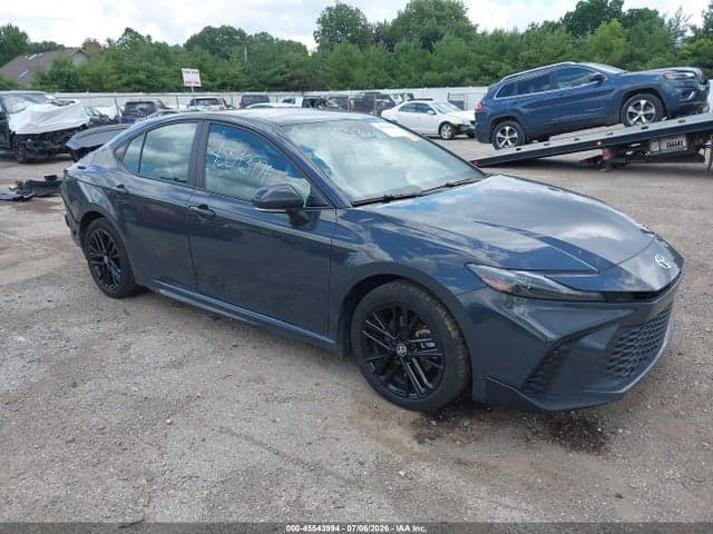 2025 TOYOTA CAMRY SE - 1