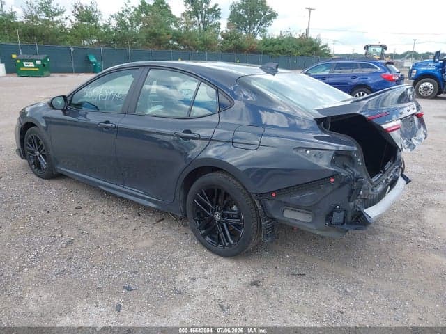2025 TOYOTA CAMRY SE 3
