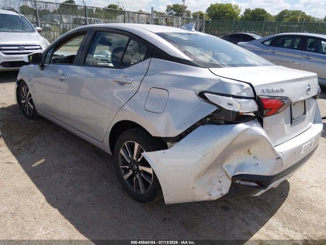 2021 NISSAN VERSA SV XTRONIC CVT 3