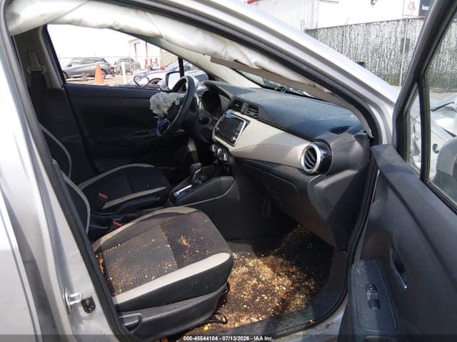 2021 NISSAN VERSA SV XTRONIC CVT 5