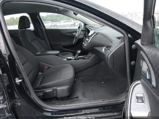 2021 CHEVROLET MALIBU FWD LT 5