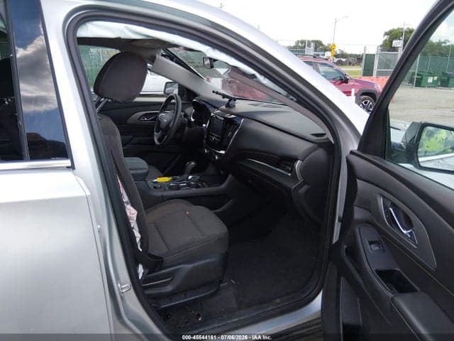 2018 CHEVROLET TRAVERSE LS 5