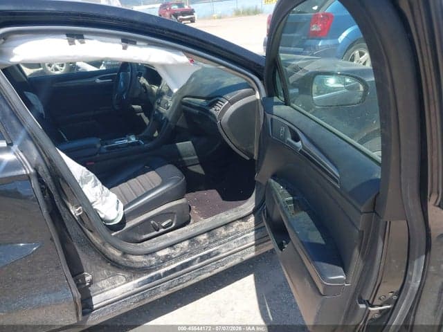 2017 FORD FUSION SE 5