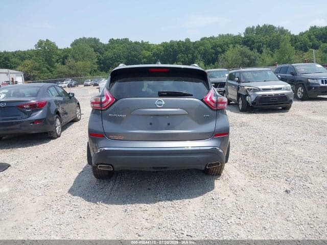2017 NISSAN MURANO S 16