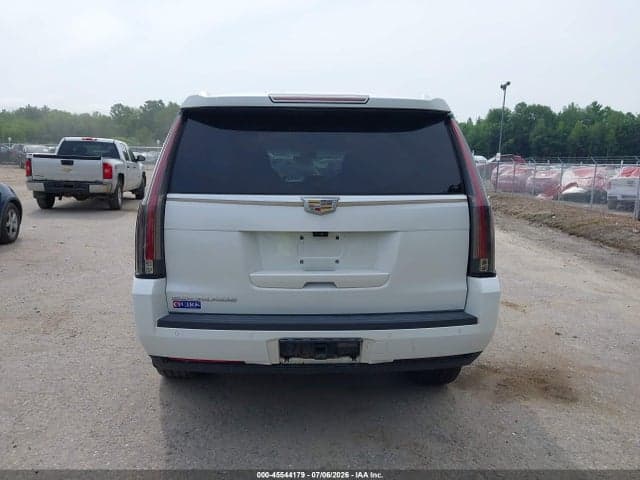 2017 CADILLAC ESCALADE LUXURY 16