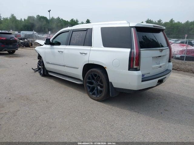 2017 CADILLAC ESCALADE LUXURY 3
