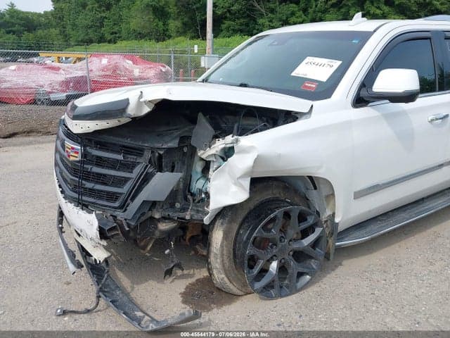 2017 CADILLAC ESCALADE LUXURY 6