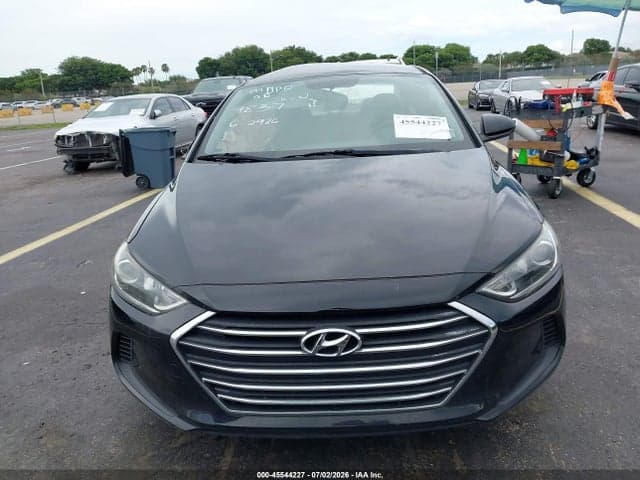 2017 HYUNDAI ELANTRA SE 11