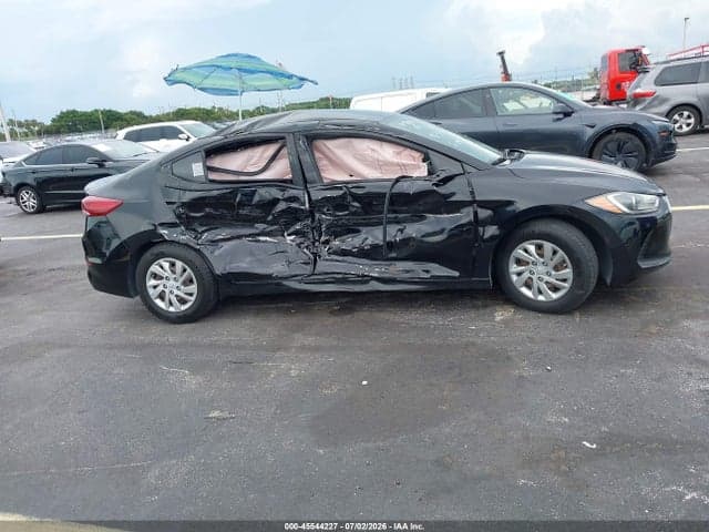 2017 HYUNDAI ELANTRA SE 12