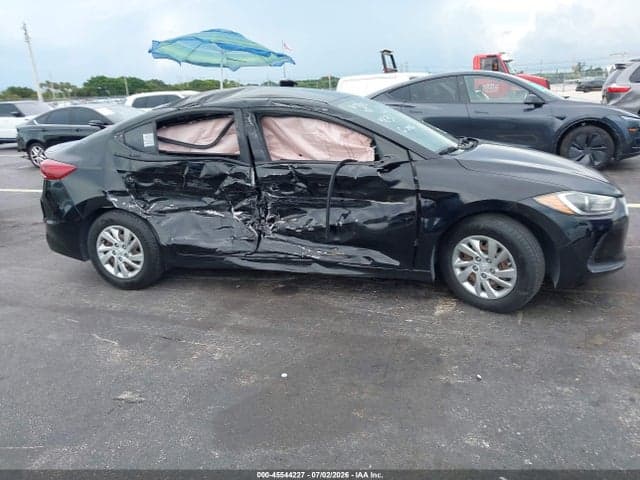 2017 HYUNDAI ELANTRA SE 6