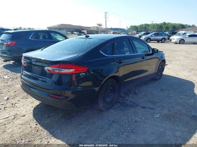 2019 FORD FUSION S 4