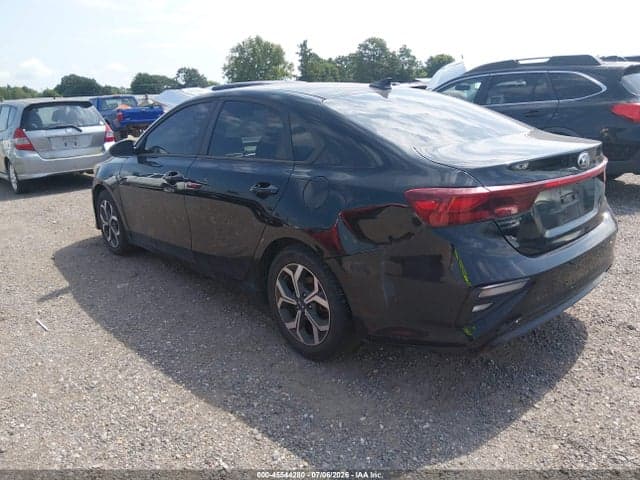 2021 KIA FORTE LXS 3