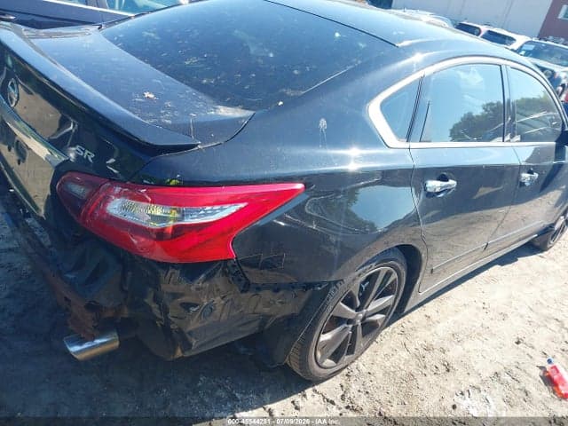 2017 NISSAN ALTIMA 2.5 SR 4