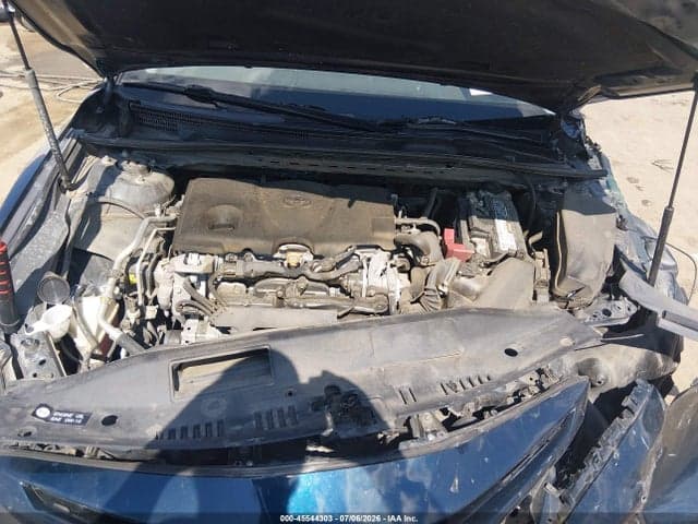 2020 TOYOTA CAMRY SE 10