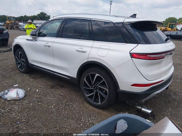 2023 LINCOLN CORSAIR RESERVE 3