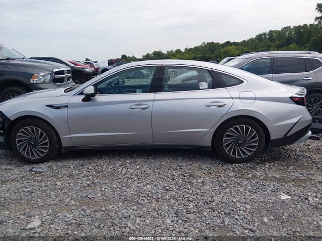 2024 HYUNDAI SONATA HYBRID SEL 15