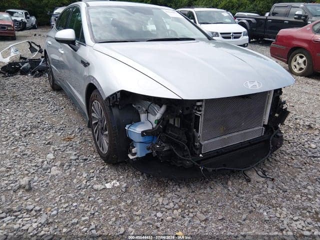 2024 HYUNDAI SONATA HYBRID SEL 18