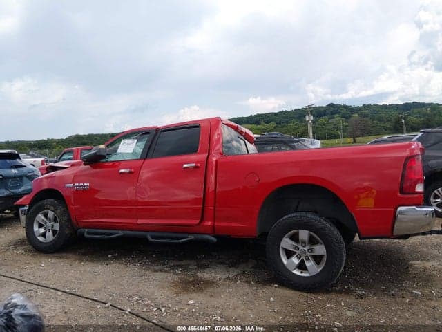 2018 RAM 1500 SLT 4X4 6'4 BOX 13