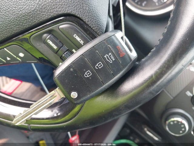 2017 KIA FORTE S 11