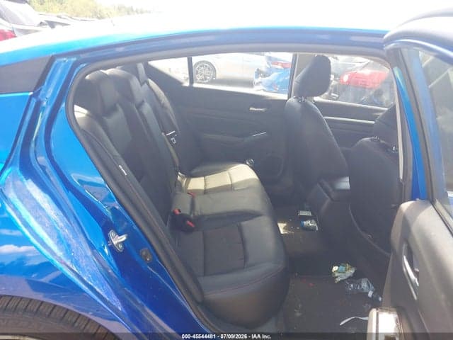 2025 NISSAN ALTIMA SR AWD 8