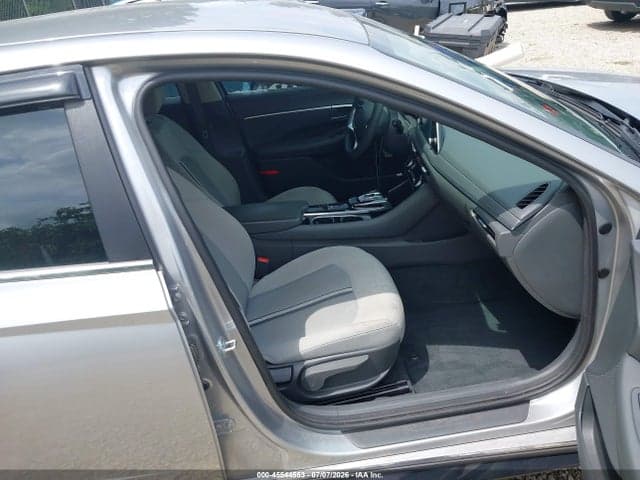 2021 HYUNDAI SONATA SEL 5