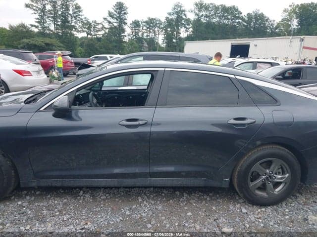 2022 KIA K5 LXS 14