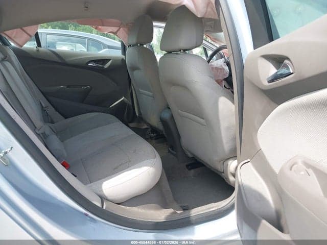 2017 CHEVROLET CRUZE LT AUTO 8