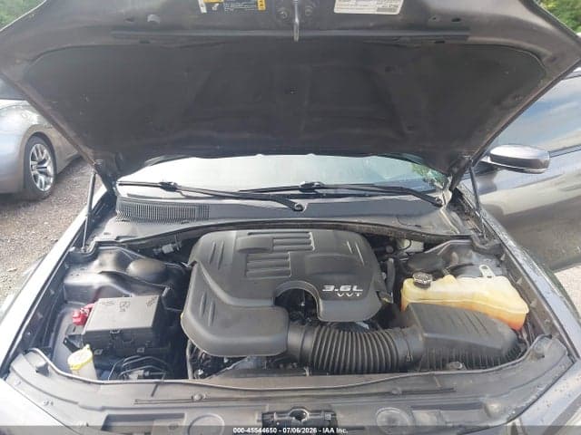 2022 CHRYSLER 300 S 10