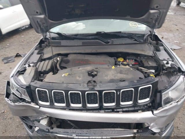 2018 JEEP COMPASS LATITUDE 4X4 10