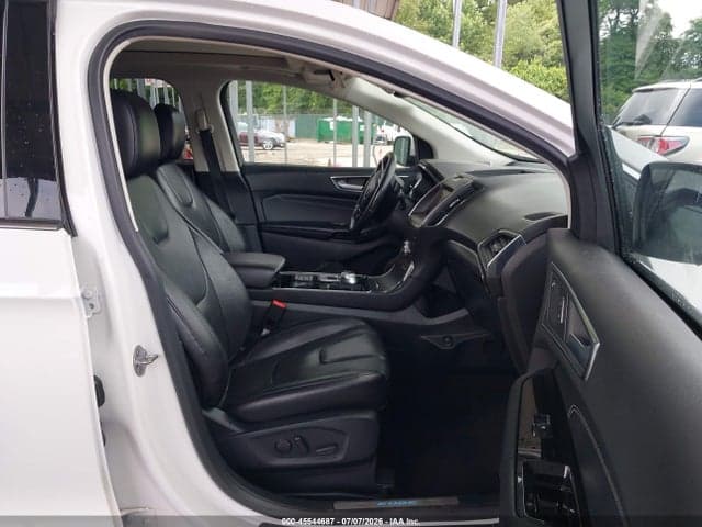2020 FORD EDGE TITANIUM 5