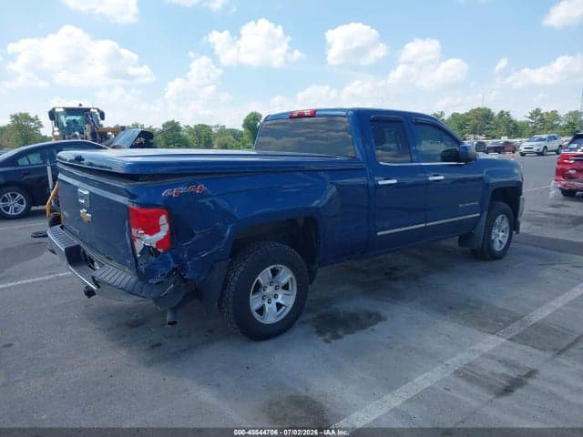 2017 CHEVROLET SILVERADO 1500 LT 4