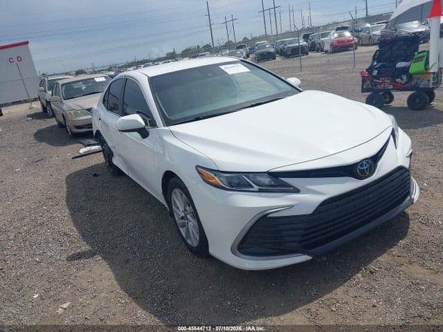 2021 TOYOTA CAMRY LE - 1
