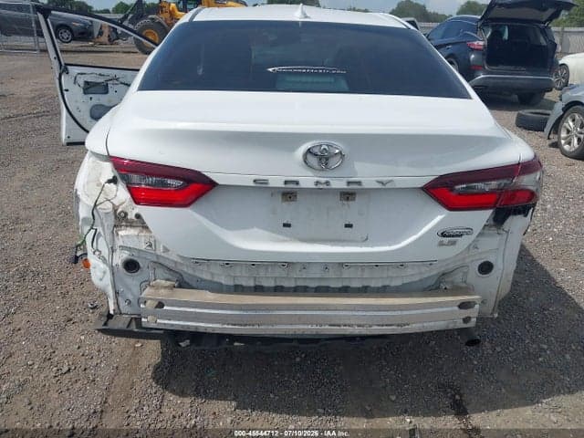 2021 TOYOTA CAMRY LE 6