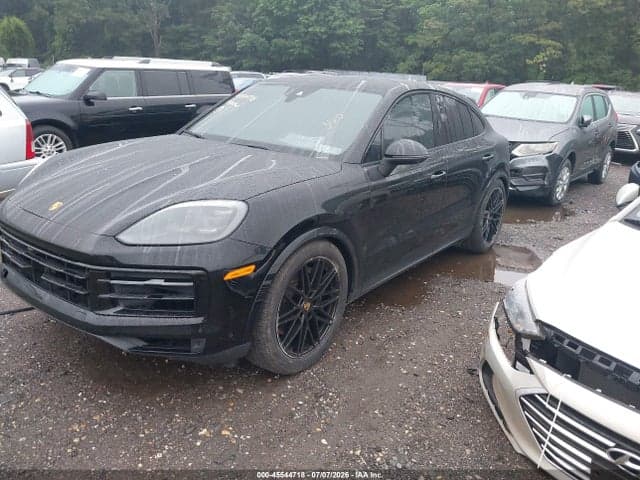 2024 PORSCHE CAYENNE COUPE 2