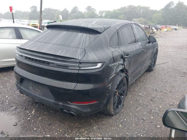 2024 PORSCHE CAYENNE COUPE 6
